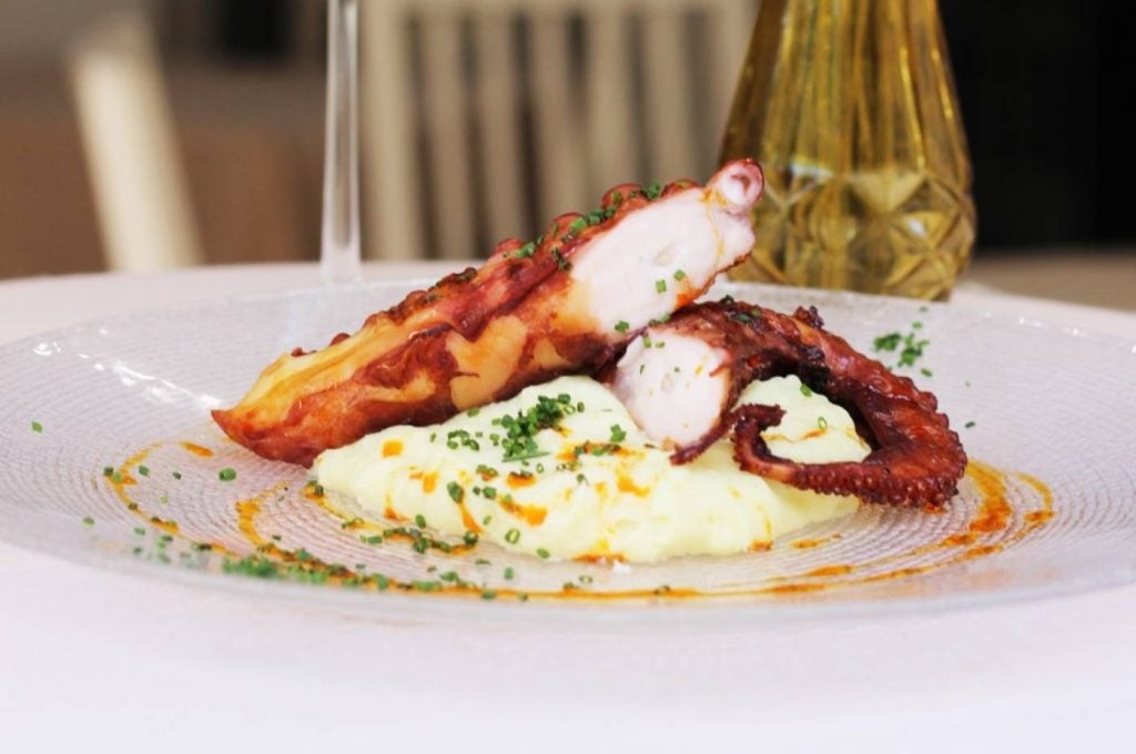 Pata de pulpo a la brasa