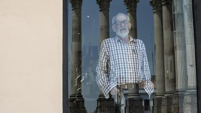 Julio Merino: «La biblia del periodista es la calle y vivir»