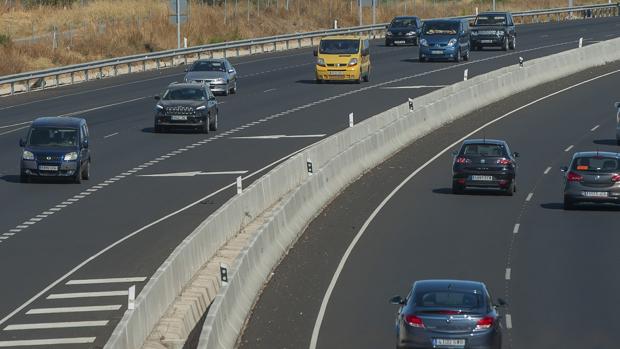 La DGT prevé que se realicen más de un millón de desplazamientos en Andalucía durante el puente del Pilar