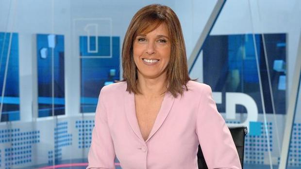 Ana Blanco en uno de los telediarios de TVE