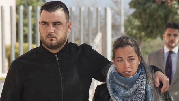 Los padres de Julen el día de su declaración ante la juez