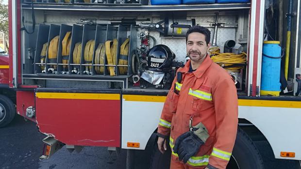 El bombero y representante sindical que ha conseguido anular su expediente