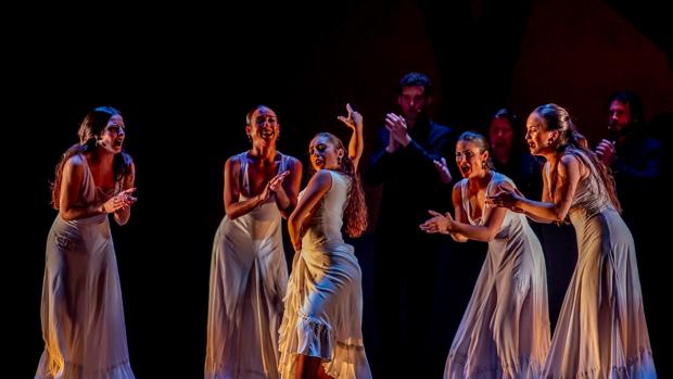 CRISIS EN CATALUÑA 8.0 - Página 33 Ballet-flamenco-andalucia-kbbH--620x349@abc