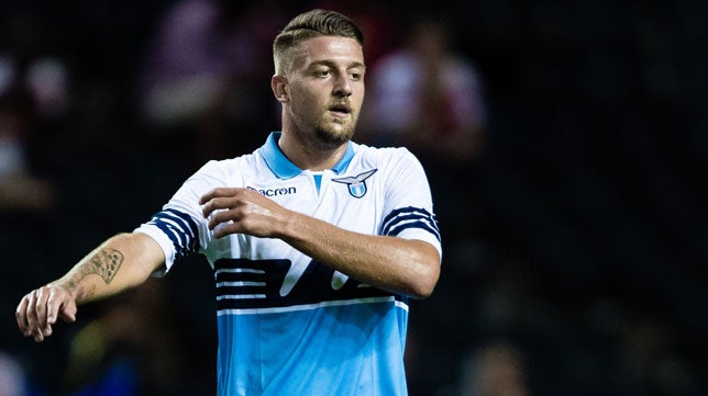 Milinkovic-Savic Entra En La Lista De La Lazio Para El Duelo En Sevilla