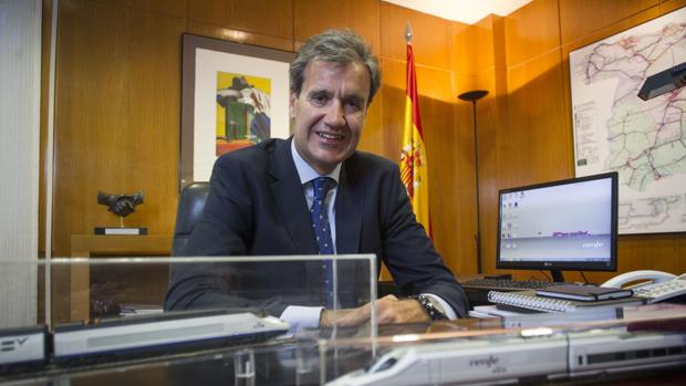 Juan Alfaro, presidente de Renfe, durante una entrevista