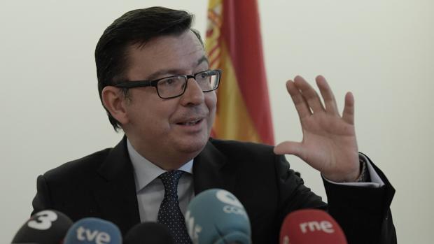 El titular de Economía se posiciona en contra de las políticas proteccionistas de Estados Unidos