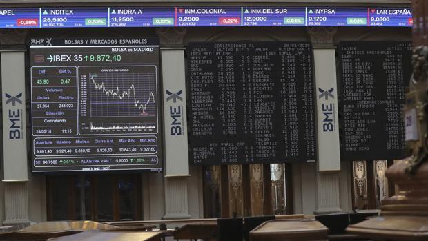 Las bolsas europeas se contagian de la preocupación por las crisis políticas en italia y España