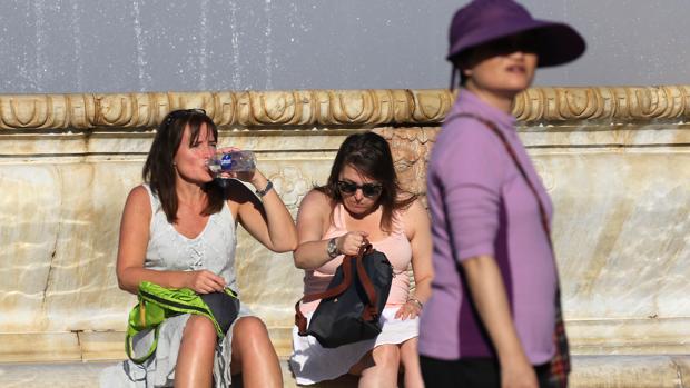 Turistas en Sevilla
