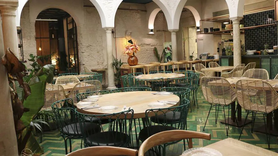 ¿Dónde cenar un domingo o un lunes en Sevilla?