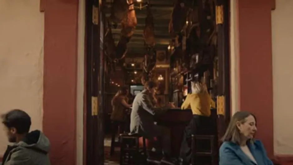 ¿Qué bares y hosteleros de Sevilla aparecen en el spot de los Premios Goya?