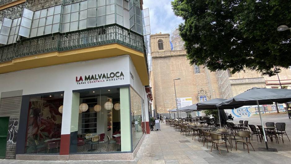 La Malvaloca gana metros y se convierte en el nuevo escaparate gastronómico de La Encarnación