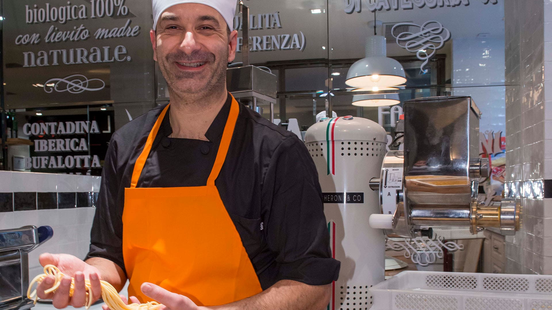 Maccheroni: «La pasta fresca hecha aquí dará mucha más calidad a nuestros platos»