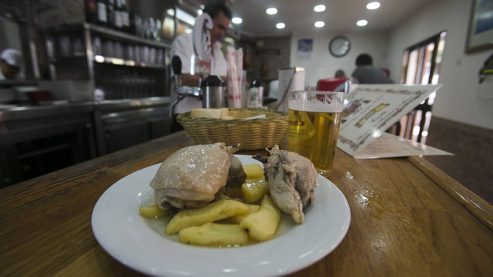 Bar Casa Pulido: «Sin pollo frito no hay paraíso»