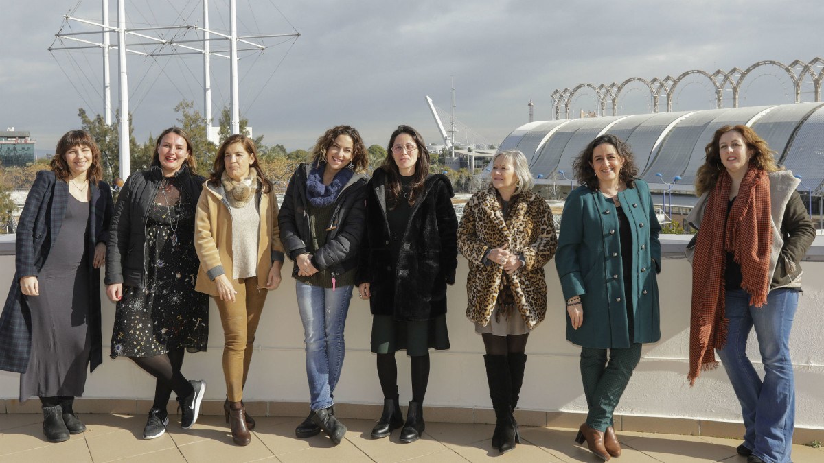Esperanza Nievas, Genoveva Torres, Marta Ochoa, Jeanine Merrill, Lorena Vargas, Mari Ángeles Baena, Mari Carmen Vázquez y Ana Zapico