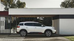 Citroën completa su gama Aircross con el personalizable C5