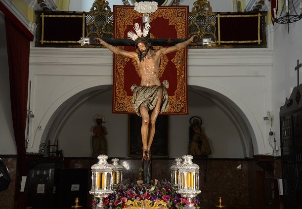 El Cristo de las Almas de los Javieres de Sevilla saldrá en las andas de Montserrat