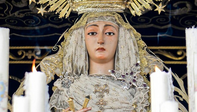La coronación canónica de la Virgen de la Soledad de Cantillana ya tiene Padrino