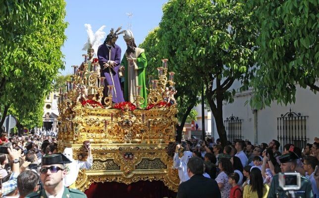 El Señor del Soberano Poder ante Caifás de San Gonzalo el Lunes Santo de la Semana Santa de Sevilla. Foto: Raúl Doblado