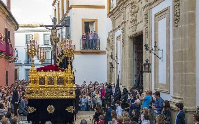 Hermandad De Santa Cruz Semana Santa De Sevilla