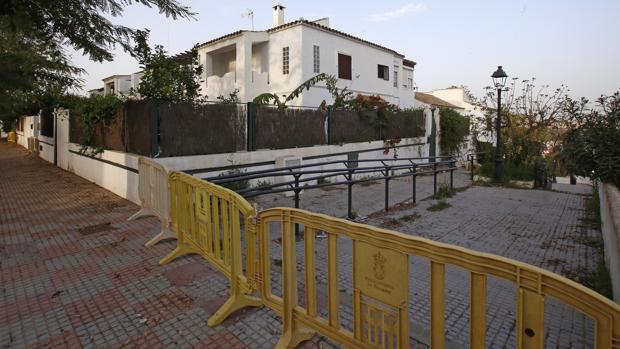 Urbanización Sport Aljarafe, desalojada por riesgo de derrumbe