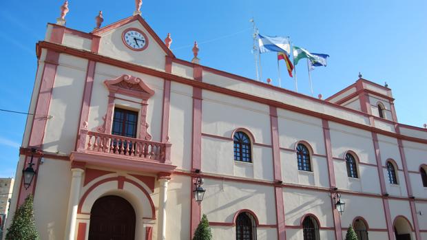 El proyecto de presupuesto municipal destina inversiones a obras en calles, colegios e instalaciones deportivas