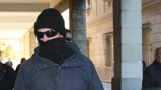 El supuesto infiltrado a su llegada a los Juzgados de Sevilla