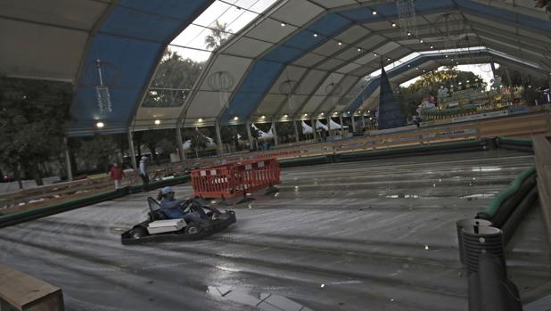 Pista de hielo en los jardines del Prado de San Sebastián