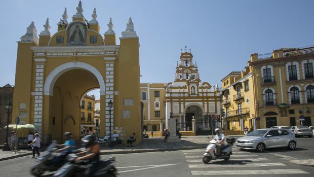 Pensionista busca piso en la Macarena (Sevilla)