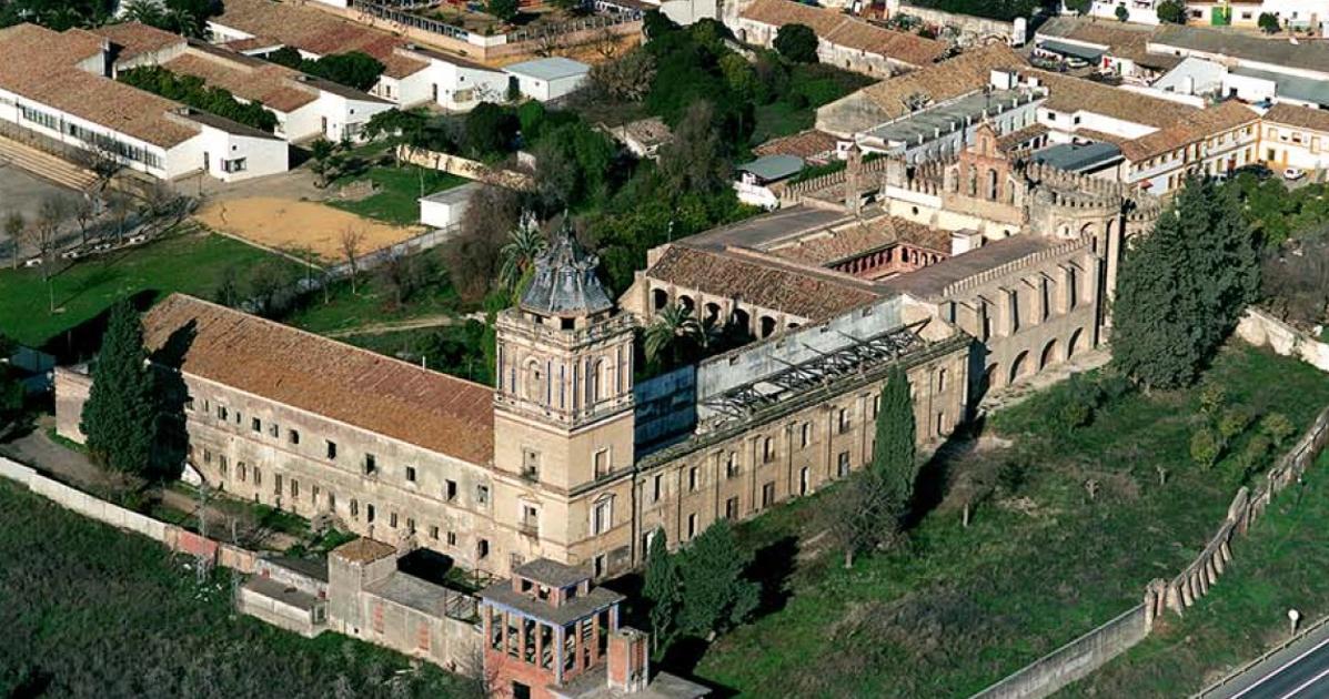 El monasterio de San Isidoro del Campo recuperará la cerca original y la  portada